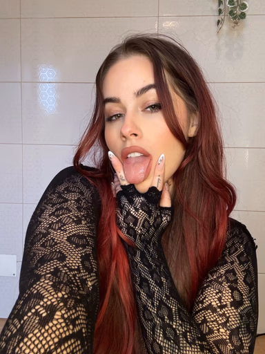 Sky (@cherryskyy) OnlyFans