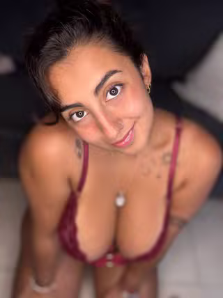 Emma (@emmamonteroo) OnlyFans