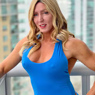 Jewels (@fitwifejewels) OnlyFans