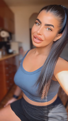 RiRi (@riri.angel) OnlyFans: previous avatar