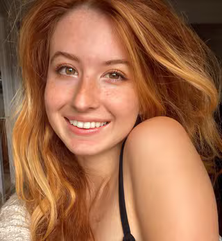 Strawberry Kisses (@strawberrykisses99) OnlyFans